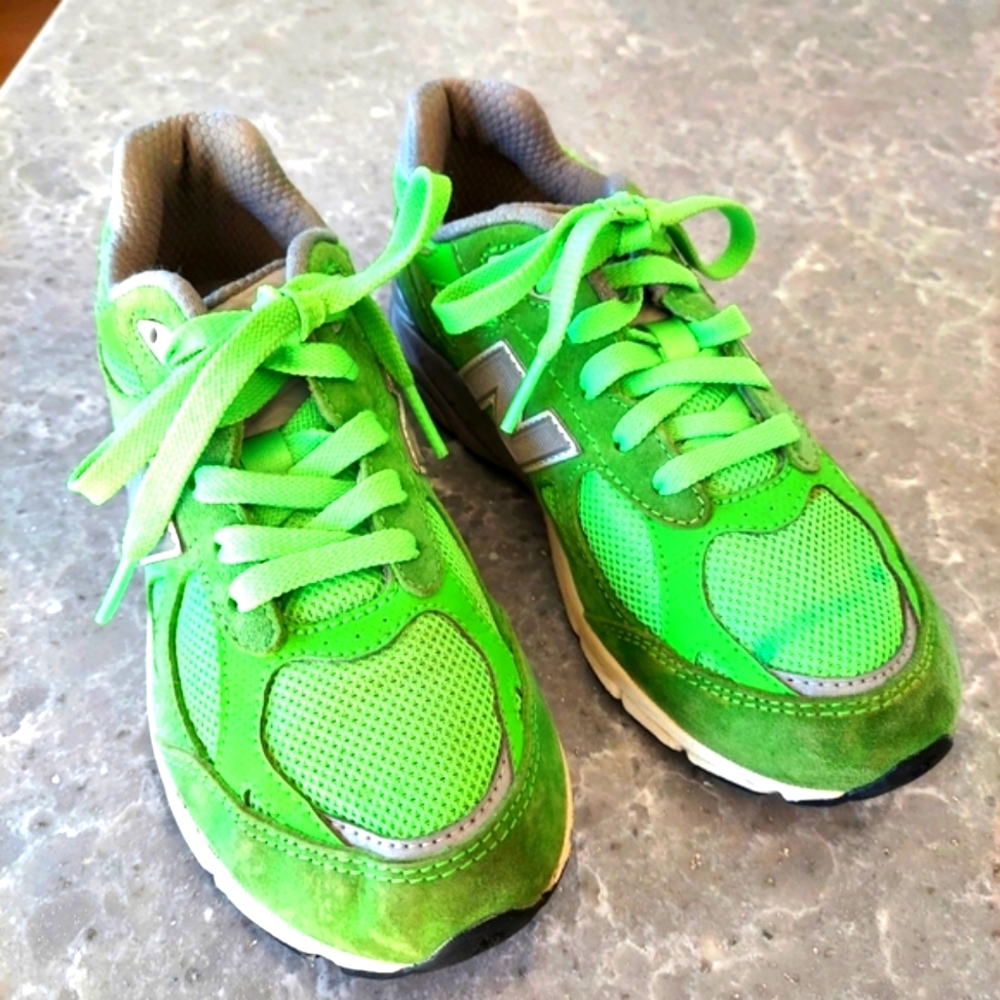 Boys New Balance + Patta Special Edition Street Logo Green/ Grey/White  Sz 3
